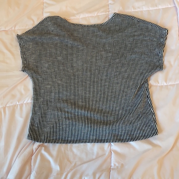 Caution to the wind striped shirt - Picture 3 of 3